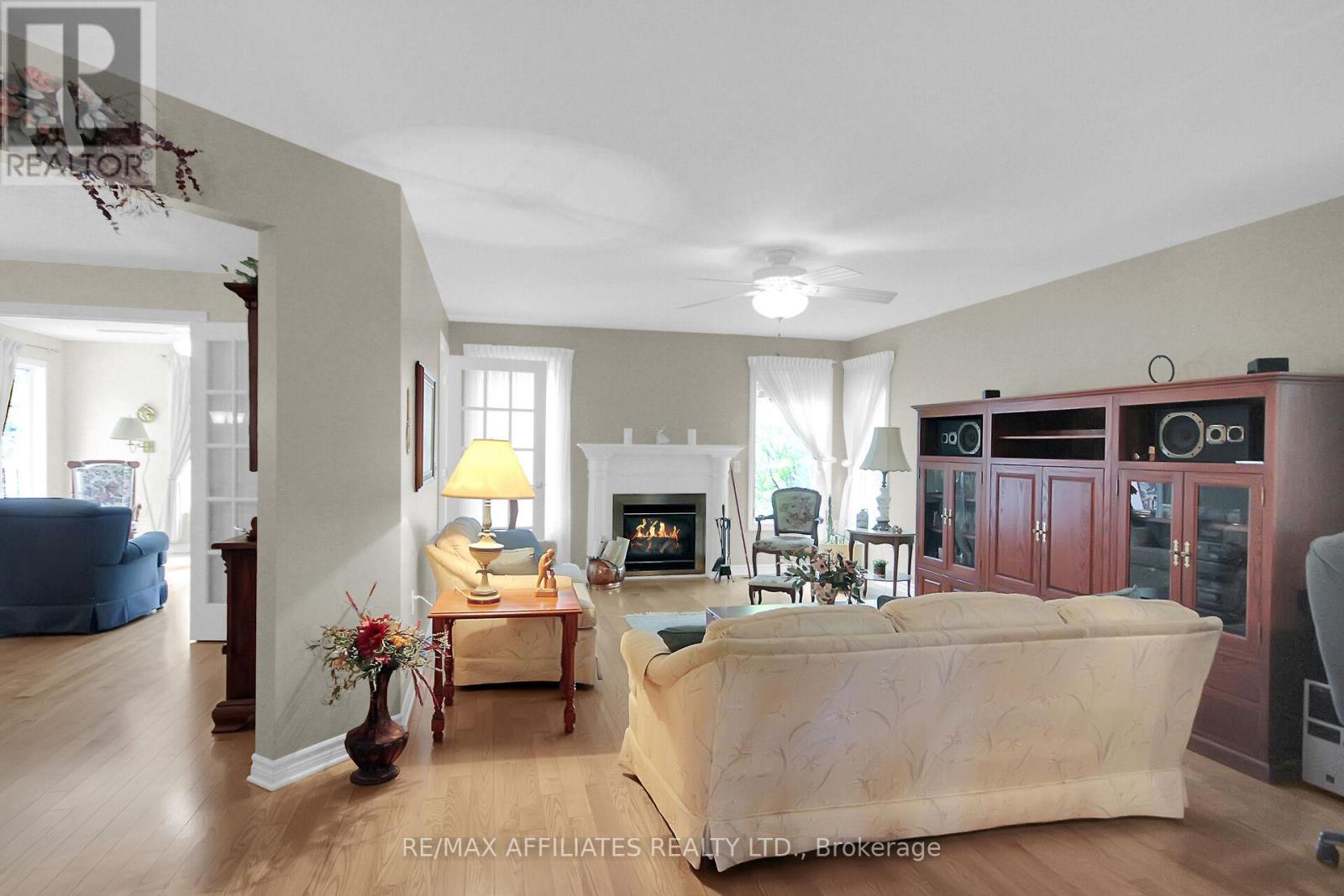 2032 Sun Vista Private, Ottawa, Ontario K4P 0A7 - Photo 10 - X12545272