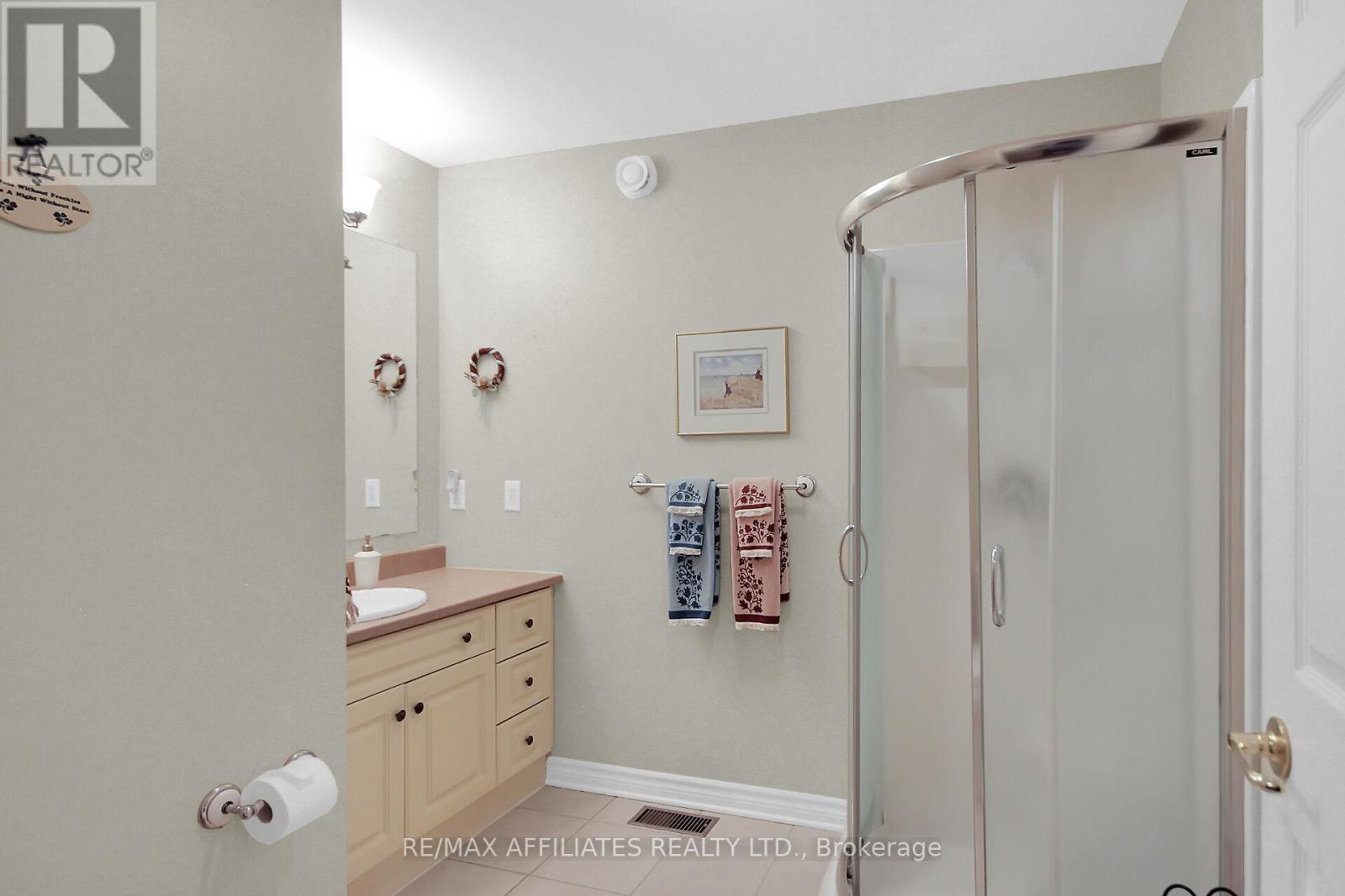 2032 Sun Vista Private, Ottawa, Ontario K4P 0A7 - Photo 21 - X12545272