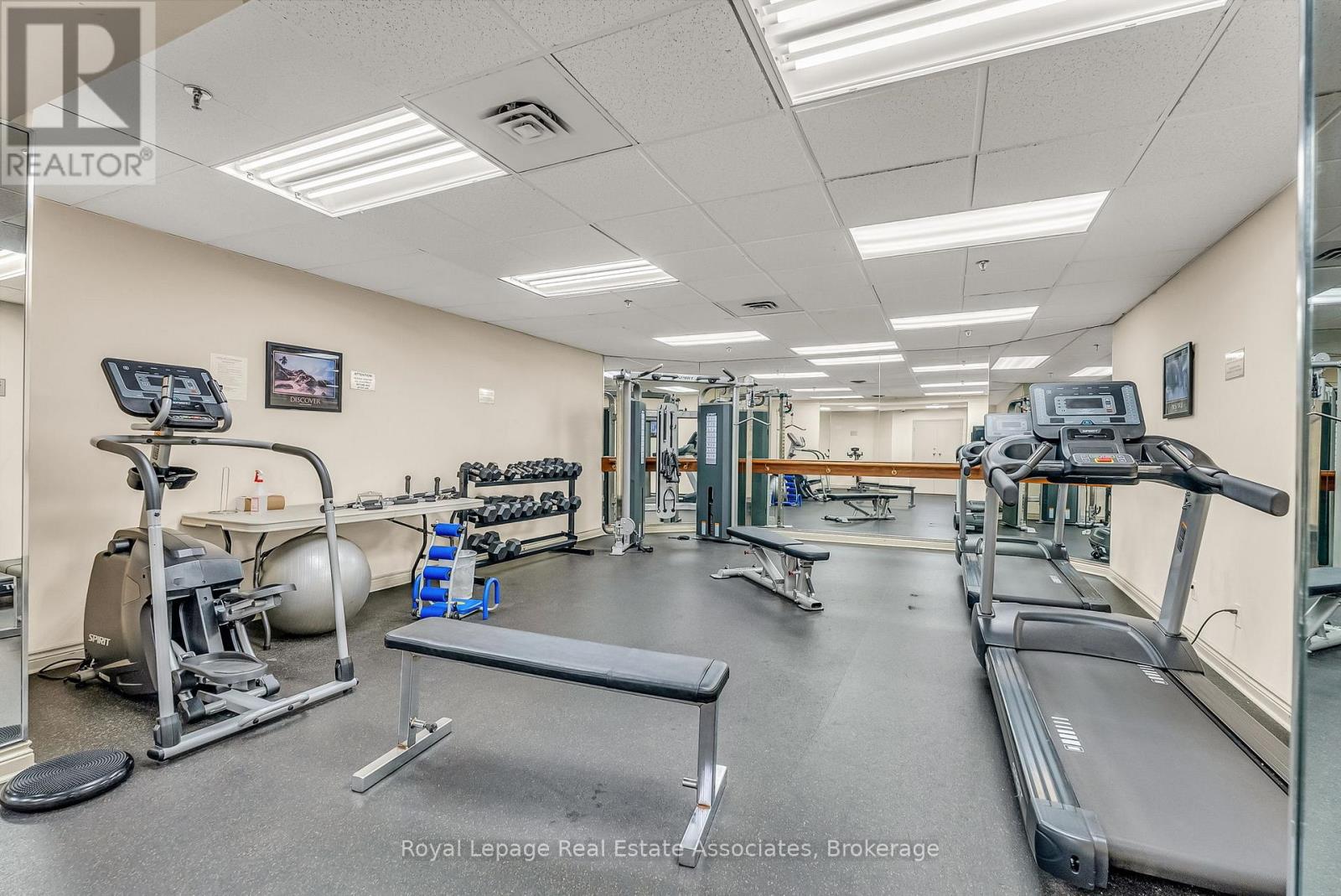 1907 - 234 Albion Road, Toronto, Ontario  M9W 6A5 - Photo 37 - W12483226