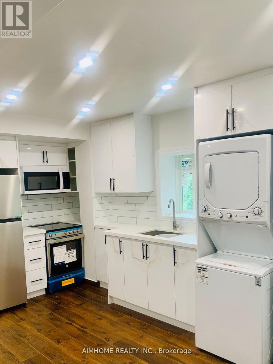 Garden House - 7a Connorvale Avenue, Toronto, Ontario  M8W 3Z9 - Photo 6 - W12435452