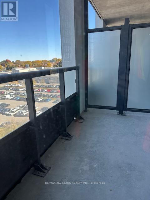 702 - 715 Davis Drive, Newmarket, Ontario  L3Y 2R3 - Photo 12 - N12483134