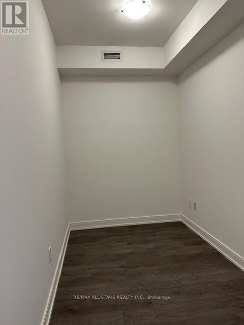 702 - 715 Davis Drive, Newmarket, Ontario  L3Y 2R3 - Photo 14 - N12483134