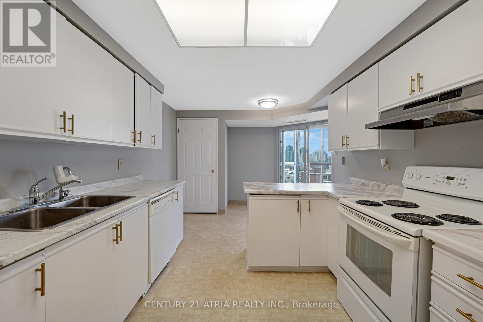 1102 - 265 Westcourt Place, Waterloo, Ontario  N2L 6E4 - Photo 24 - X12539242