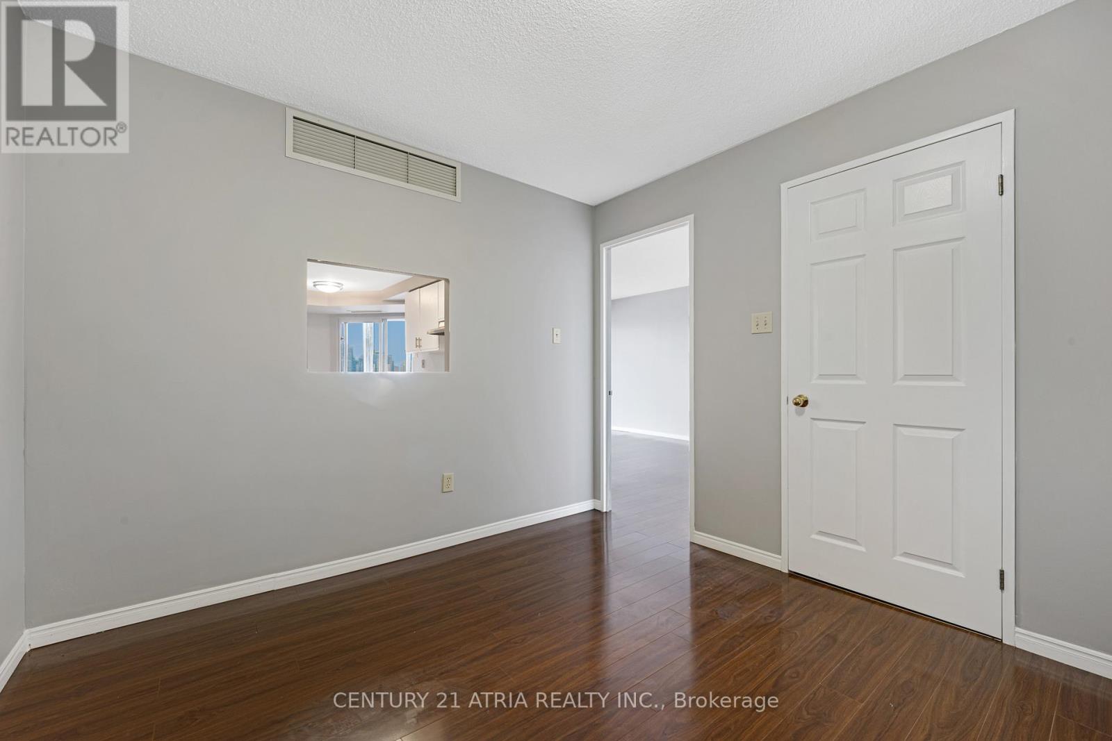 1102 - 265 Westcourt Place, Waterloo, Ontario  N2L 6E4 - Photo 29 - X12539242