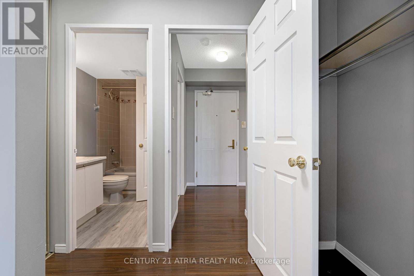 1102 - 265 Westcourt Place, Waterloo, Ontario  N2L 6E4 - Photo 35 - X12539242