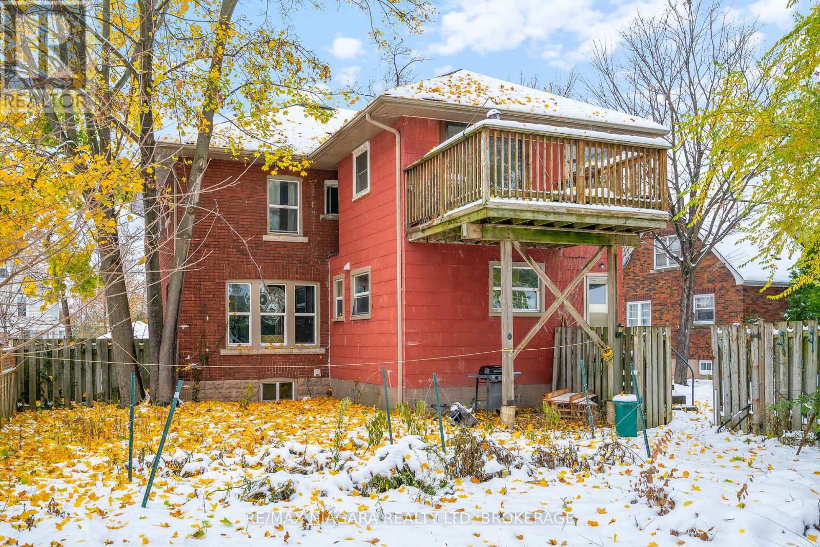 3536 Bond Street, Niagara Falls, Ontario L2G 6H8 - Photo 9 - X12545386