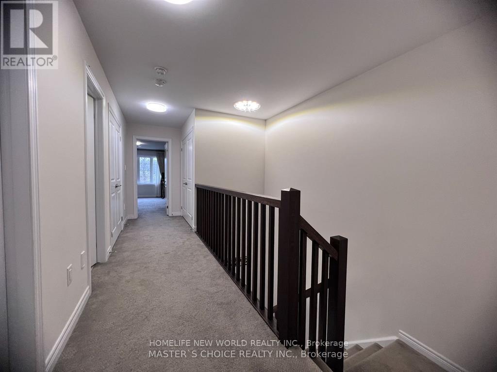 3335 Mockingbird Common, Oakville, Ontario  L6H 0X1 - Photo 13 - W12544994