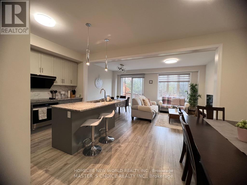 3335 Mockingbird Common, Oakville, Ontario  L6H 0X1 - Photo 5 - W12544994