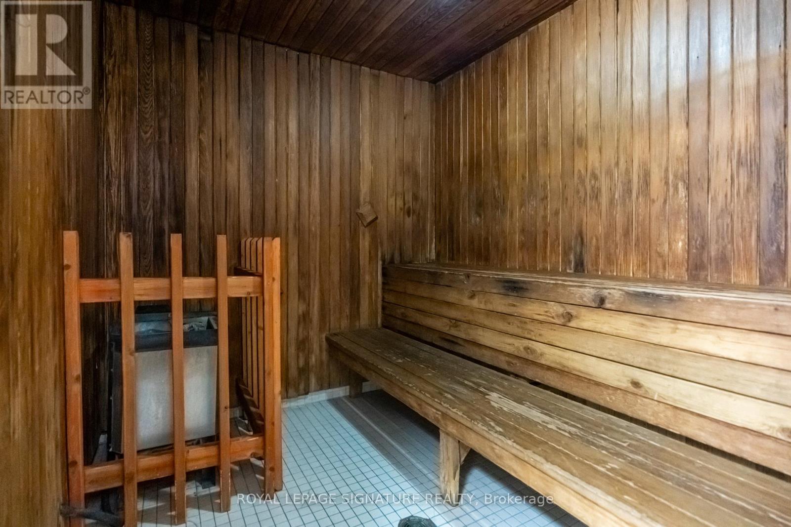 1001 - 350 Rathburn Road W, Mississauga, Ontario  L5B 3Y2 - Photo 15 - W12545008