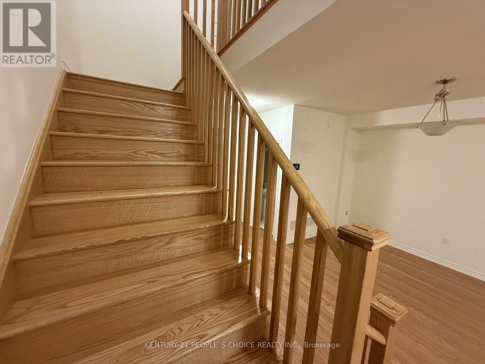 Upper - 99 Stewardship Road E, Brampton, Ontario  L7A 4W5 - Photo 7 - W12545010