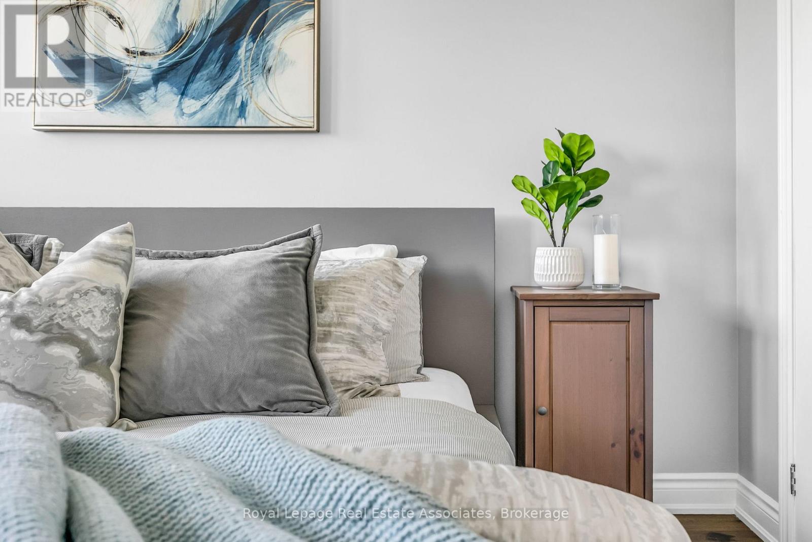 273 Duskywing Way, Oakville, Ontario  L6L 6X5 - Photo 26 - W12545020