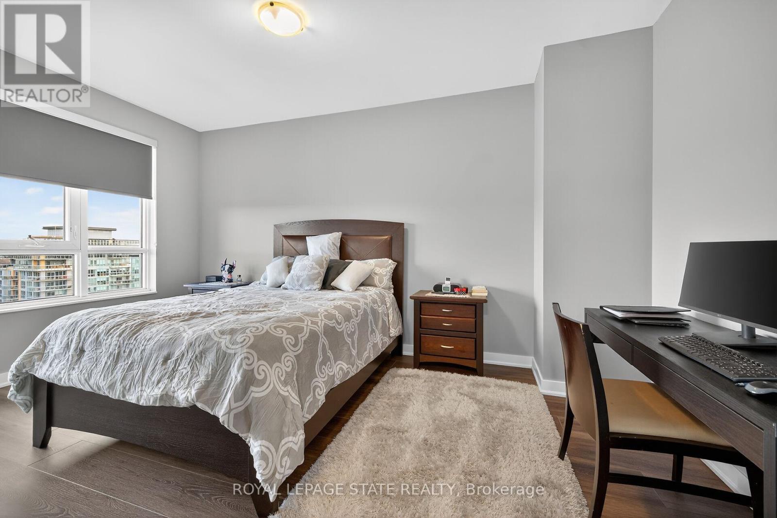 1707 - 2007 James Street, Burlington, Ontario  L7R 0G7 - Photo 18 - W12545022