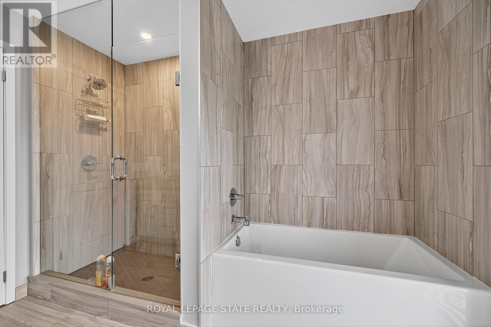 1707 - 2007 James Street, Burlington, Ontario  L7R 0G7 - Photo 22 - W12545022