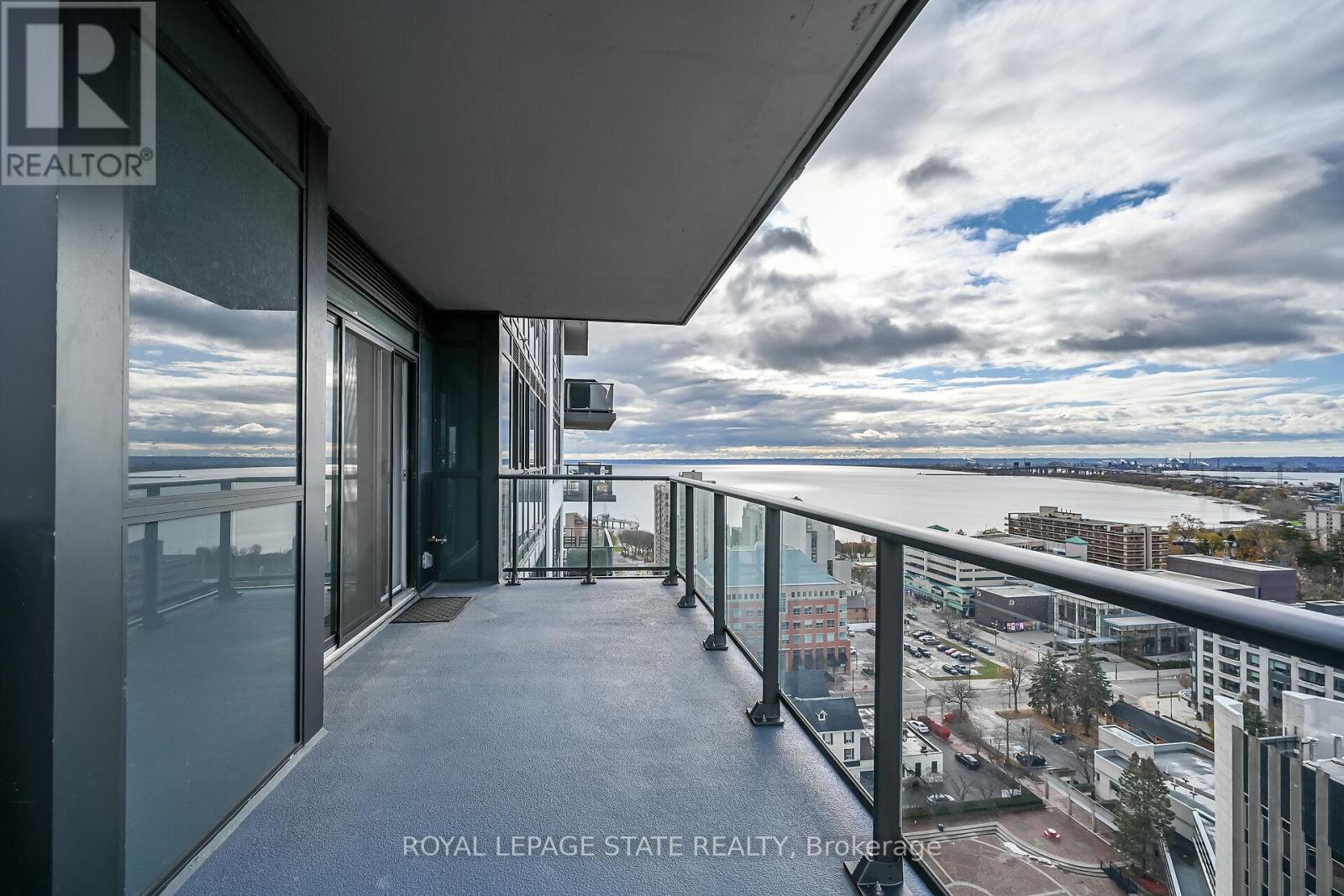 1707 - 2007 James Street, Burlington, Ontario  L7R 0G7 - Photo 29 - W12545022