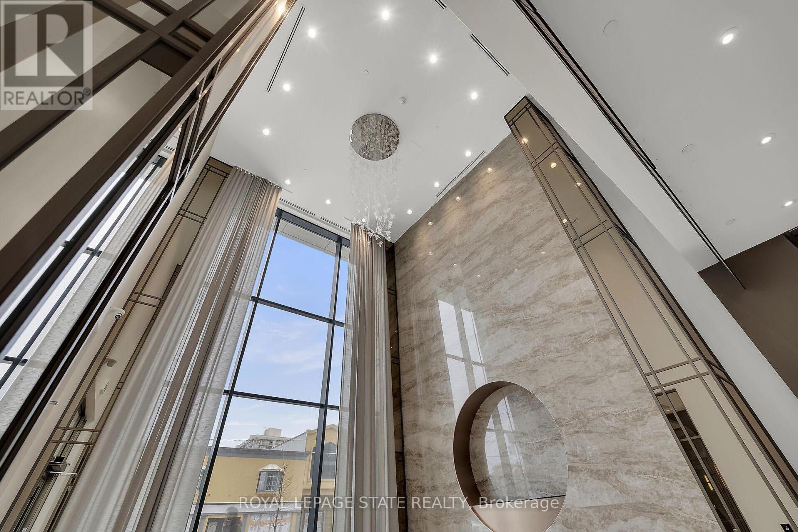 1707 - 2007 James Street, Burlington, Ontario  L7R 0G7 - Photo 43 - W12545022