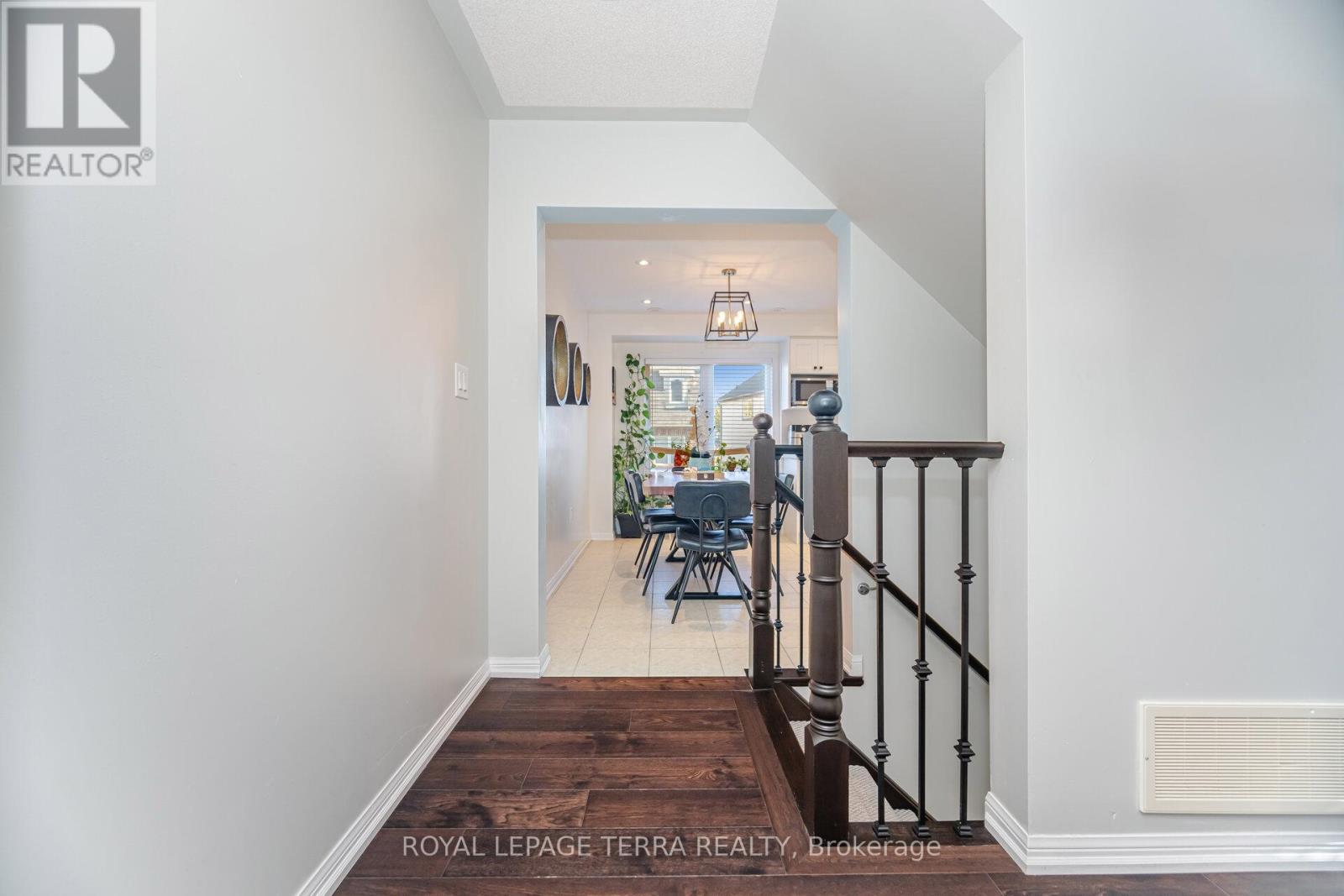 103 Bevington Road, Brampton, Ontario  L7A 0R7 - Photo 10 - W12545046