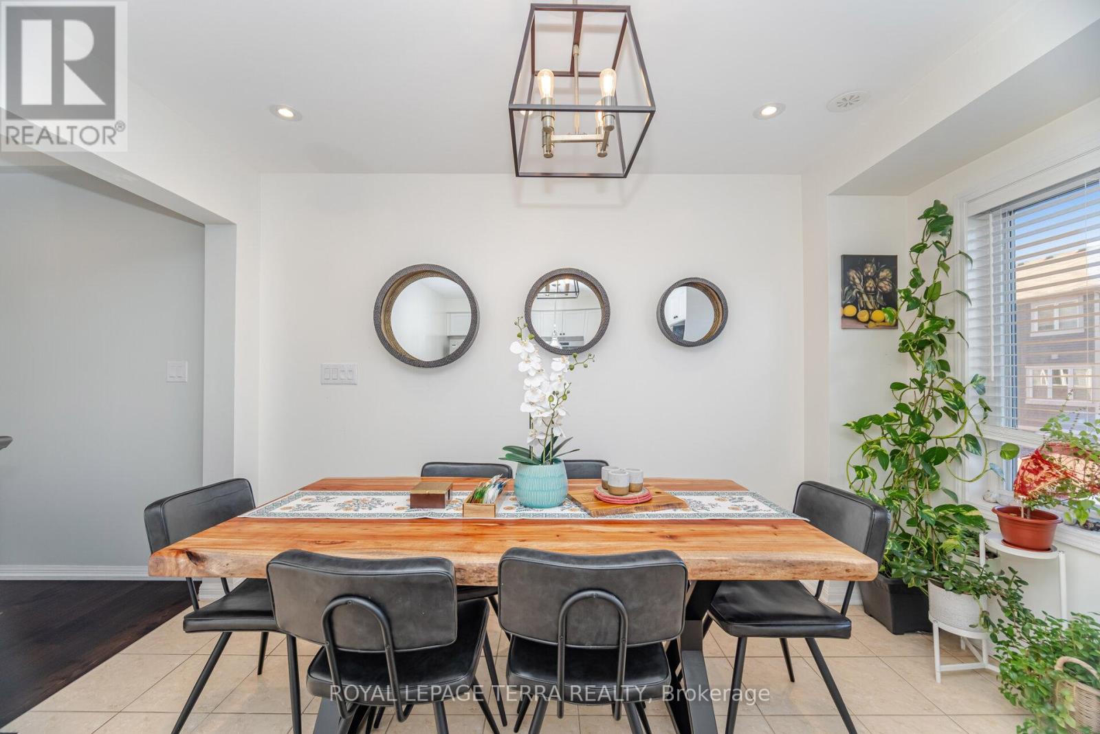 103 Bevington Road, Brampton, Ontario  L7A 0R7 - Photo 11 - W12545046