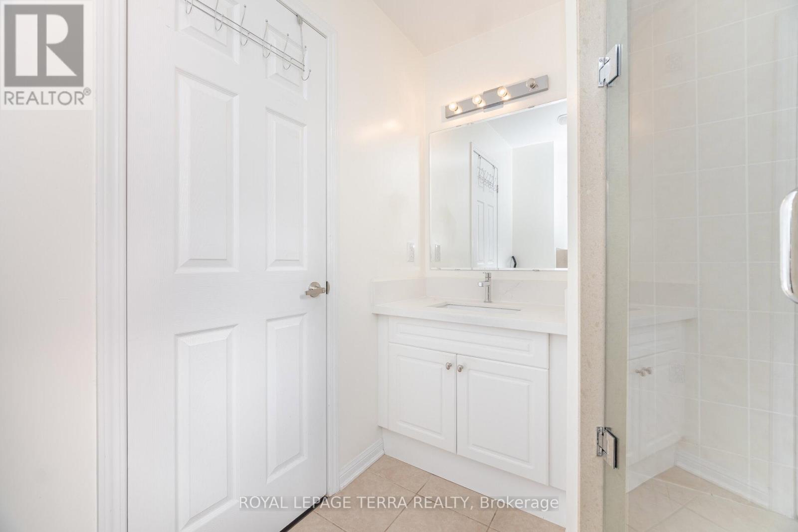 103 Bevington Road, Brampton, Ontario  L7A 0R7 - Photo 27 - W12545046