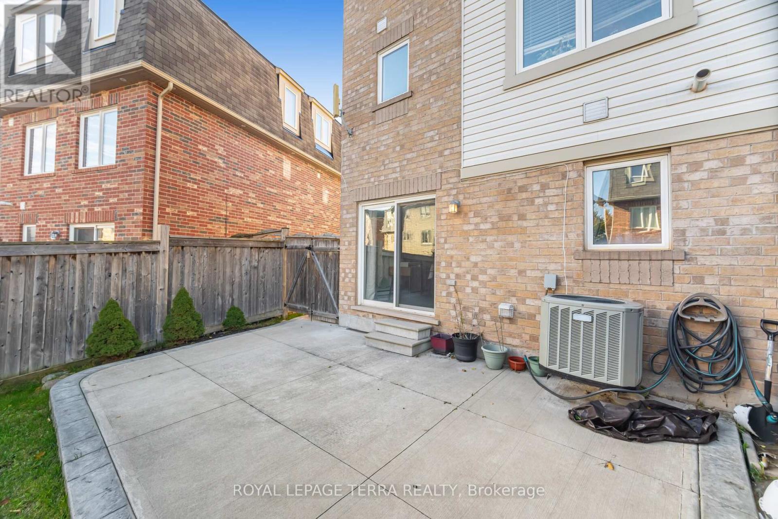 103 Bevington Road, Brampton, Ontario  L7A 0R7 - Photo 34 - W12545046