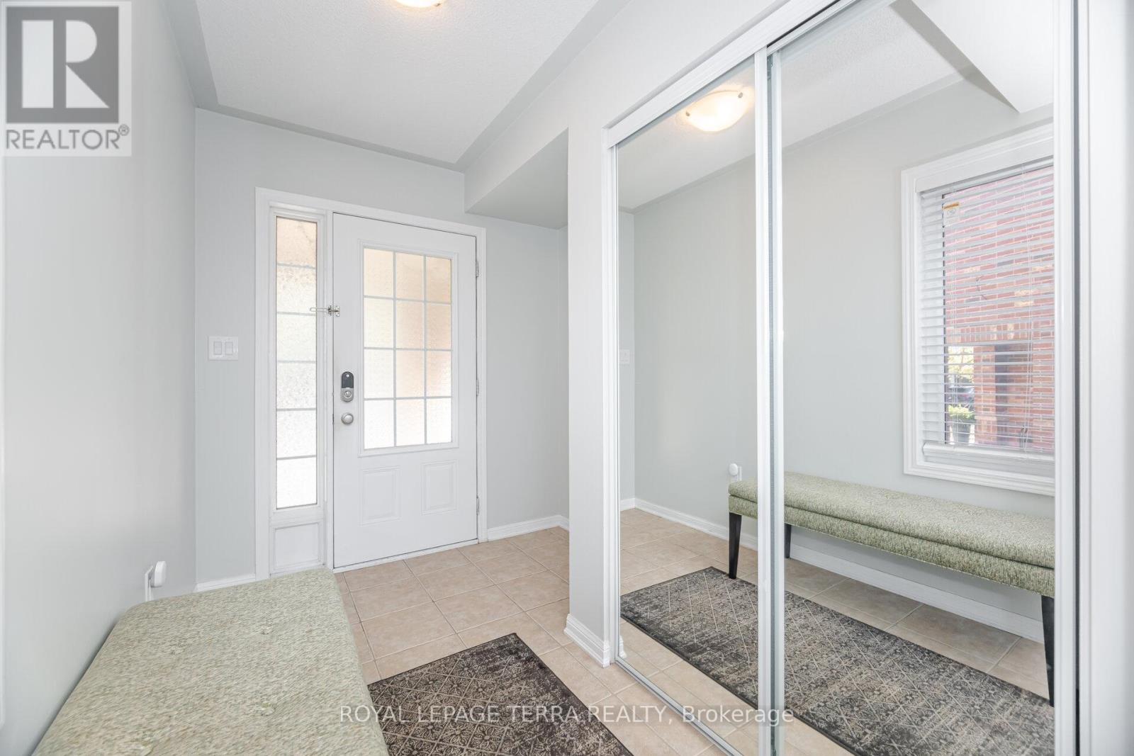 103 Bevington Road, Brampton, Ontario  L7A 0R7 - Photo 5 - W12545046