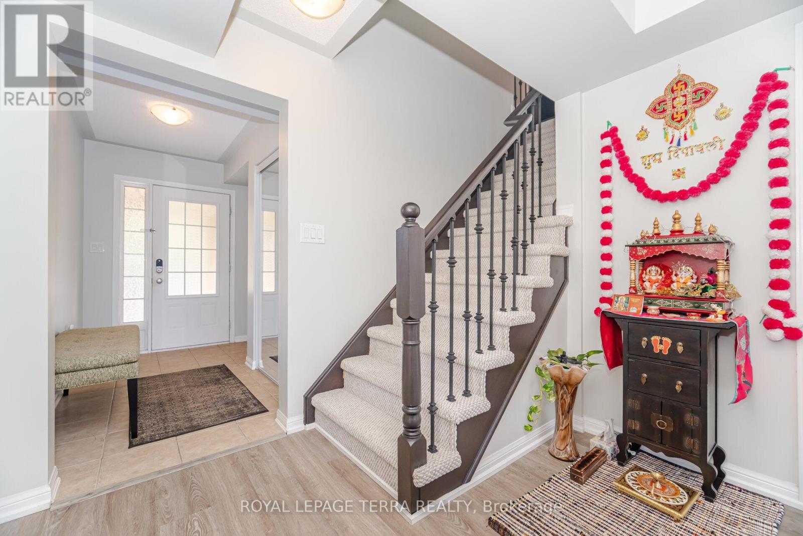 103 Bevington Road, Brampton, Ontario  L7A 0R7 - Photo 9 - W12545046