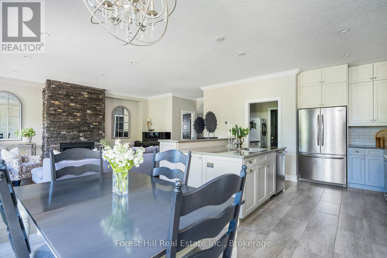 21 Marta Crescent, Barrie, Ontario L4N 3N6 - Photo 15 - S12545288