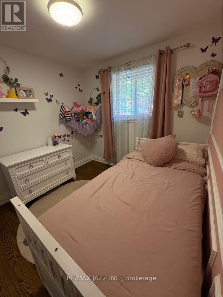 1074 Willowdale Avenue, Oshawa, Ontario L1H 1W6 - Photo 13 - E12545174