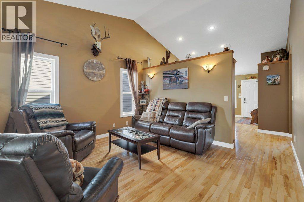 132 Vickers Close, Red Deer, Alberta  T4R 0C8 - Photo 17 - A2259015