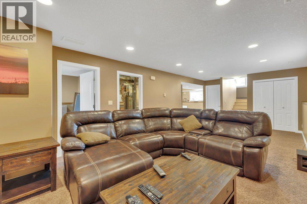 132 Vickers Close, Red Deer, Alberta  T4R 0C8 - Photo 16 - A2259015