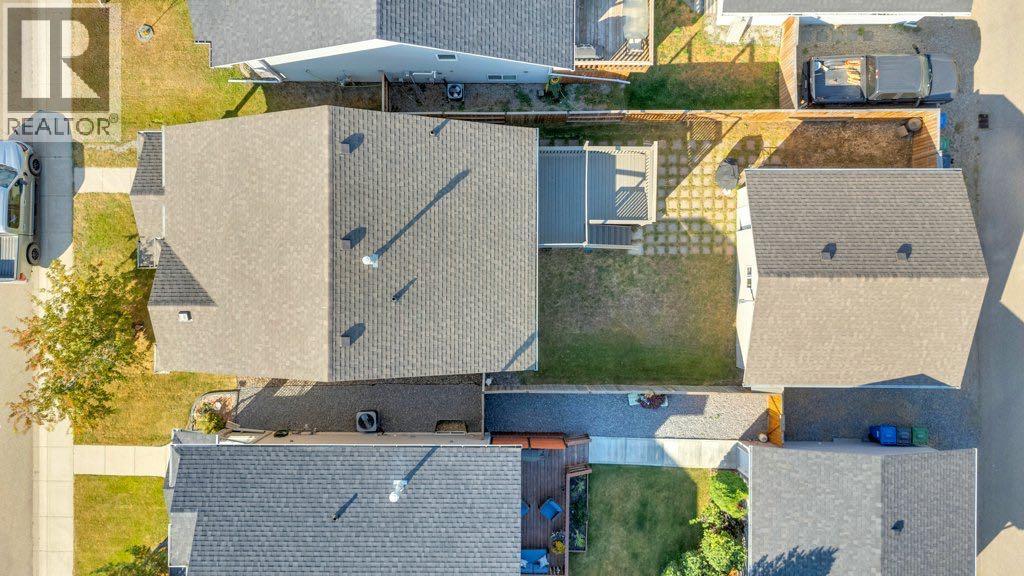 132 Vickers Close, Red Deer, Alberta  T4R 0C8 - Photo 4 - A2259015