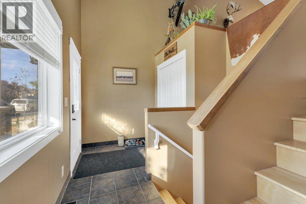 132 Vickers Close, Red Deer, Alberta  T4R 0C8 - Photo 8 - A2259015