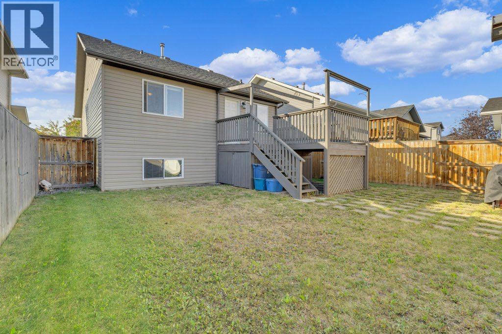 132 Vickers Close, Red Deer, Alberta  T4R 0C8 - Photo 34 - A2259015