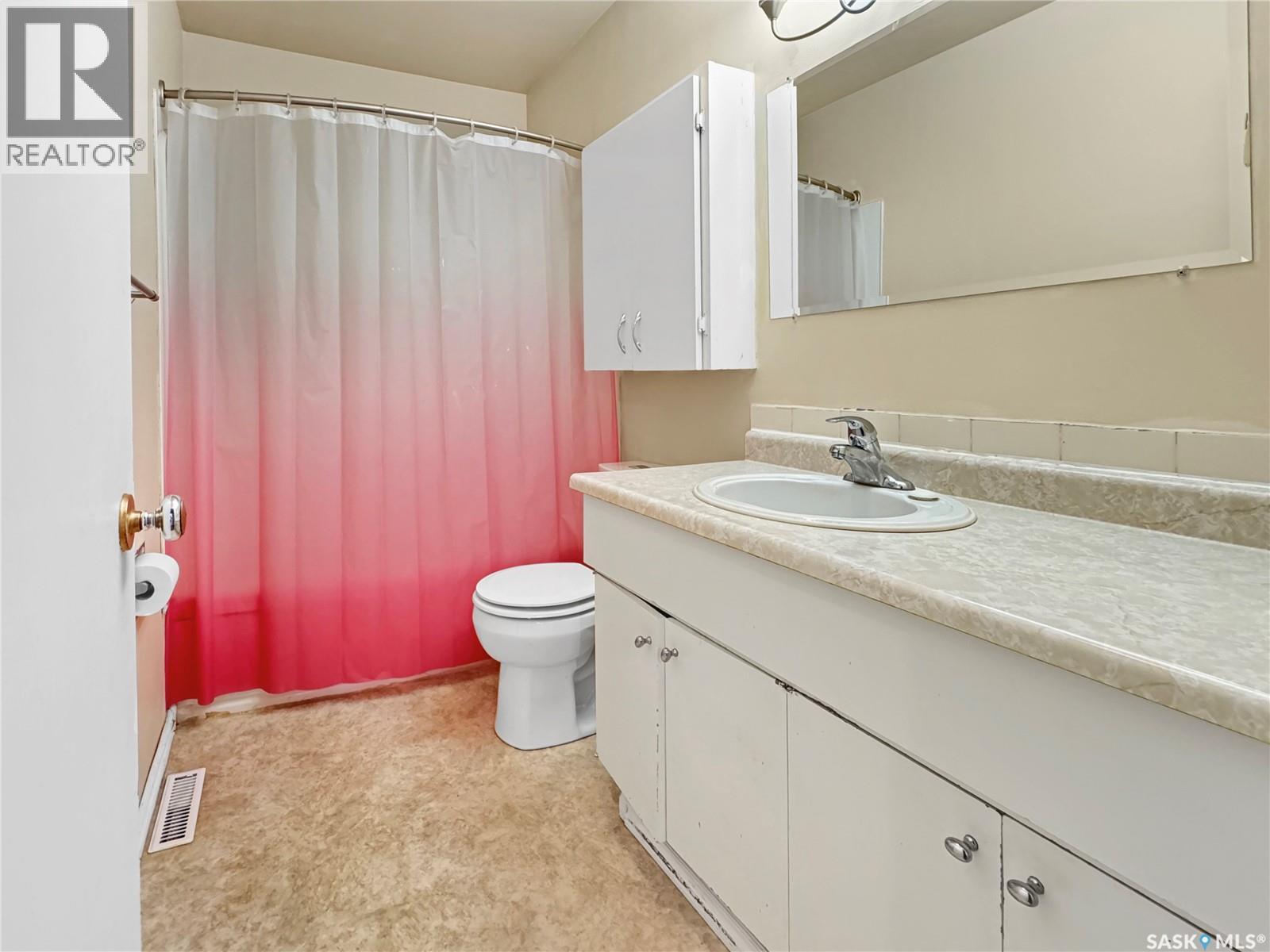 1871 91st Street, North Battleford, Saskatchewan  S9A 0A6 - Photo 12 - SK023989