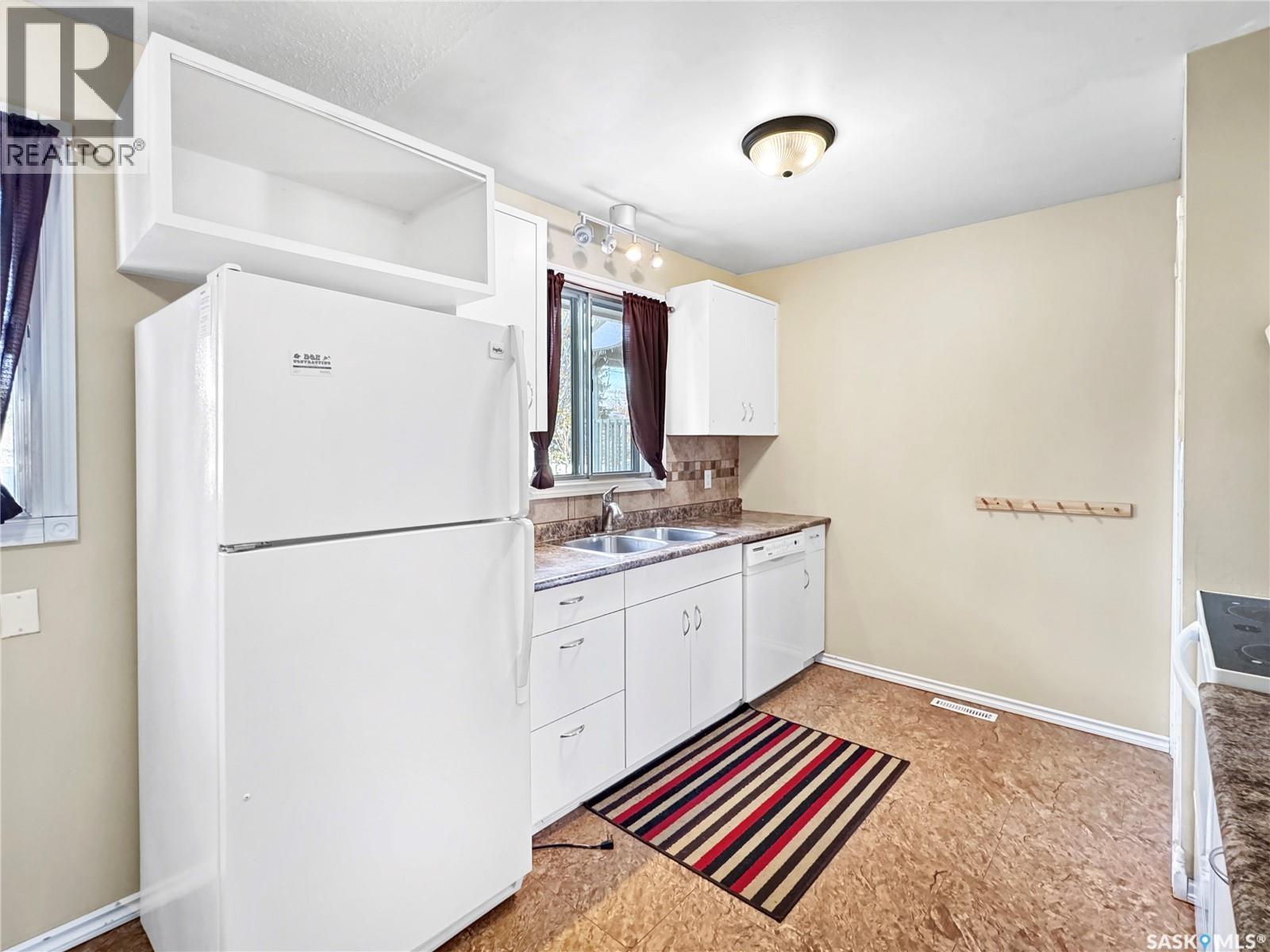 1871 91st Street, North Battleford, Saskatchewan  S9A 0A6 - Photo 6 - SK023989