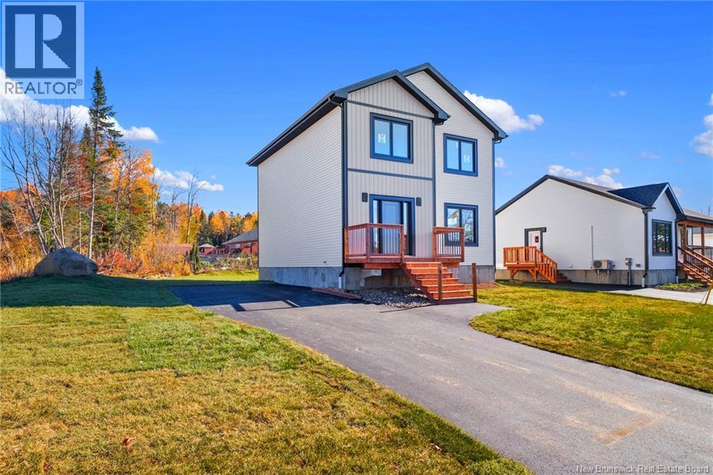 32 Attenborough Drive, Fredericton, New Brunswick  E3A 9R6 - Photo 2 - NB130021
