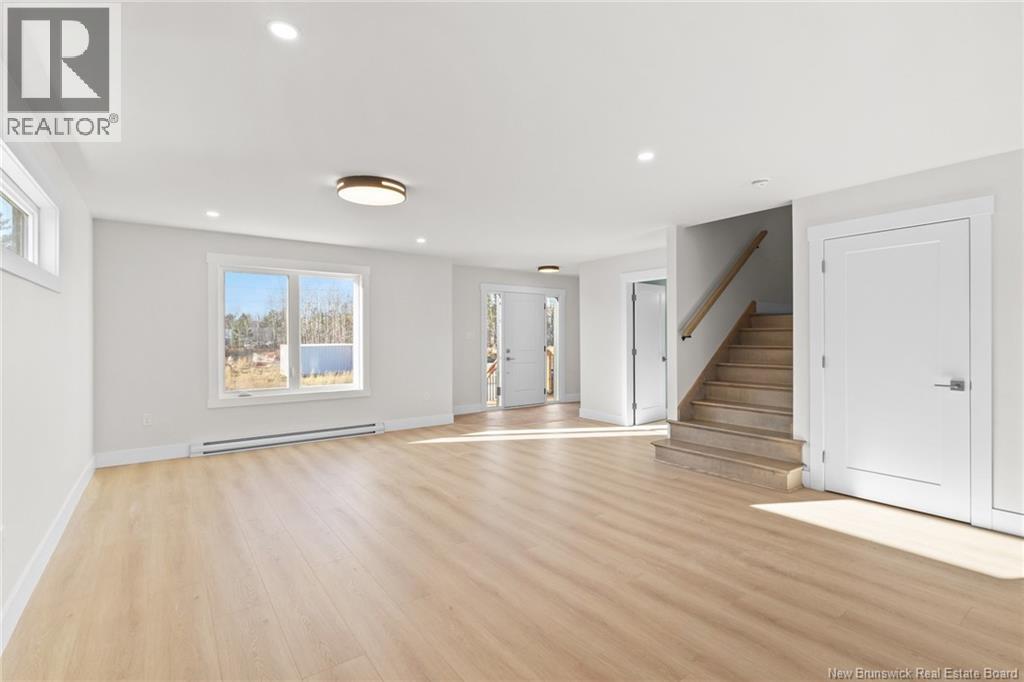 32 Attenborough Drive, Fredericton, New Brunswick  E3A 9R6 - Photo 11 - NB130021