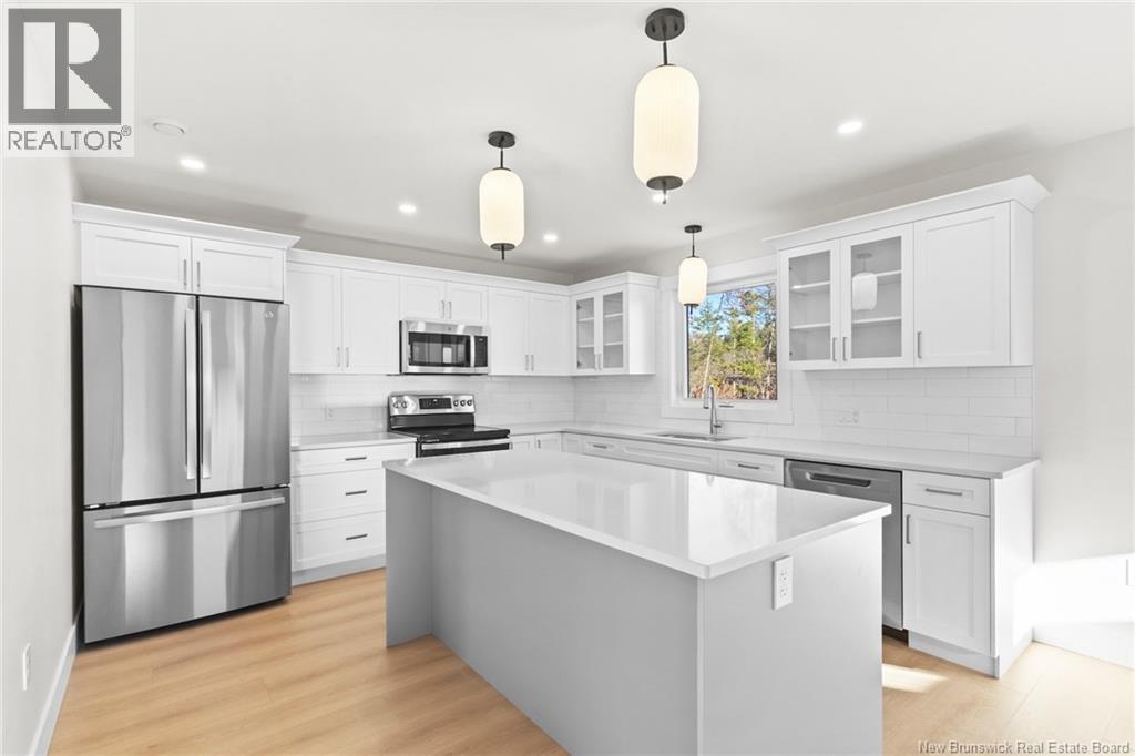 32 Attenborough Drive, Fredericton, New Brunswick  E3A 9R6 - Photo 18 - NB130021