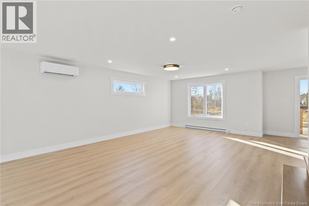 32 Attenborough Drive, Fredericton, New Brunswick  E3A 9R6 - Photo 12 - NB130021