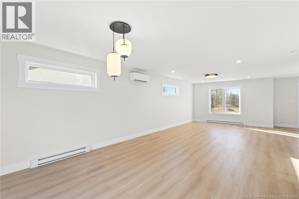 32 Attenborough Drive, Fredericton, New Brunswick  E3A 9R6 - Photo 17 - NB130021