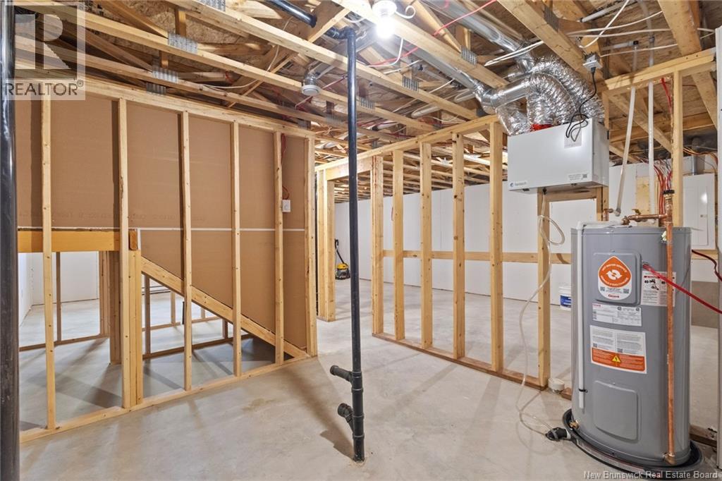 32 Attenborough Drive, Fredericton, New Brunswick  E3A 9R6 - Photo 43 - NB130021