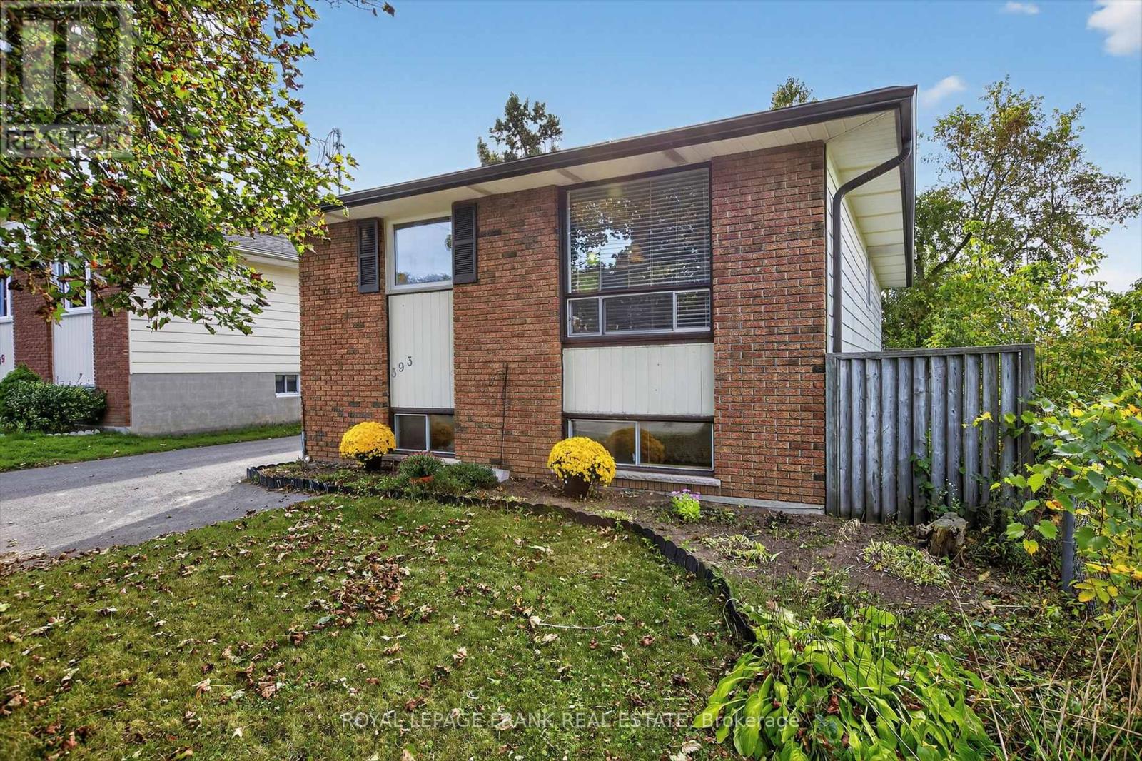 393 SOUTHPARK DRIVE, Peterborough, Ontario