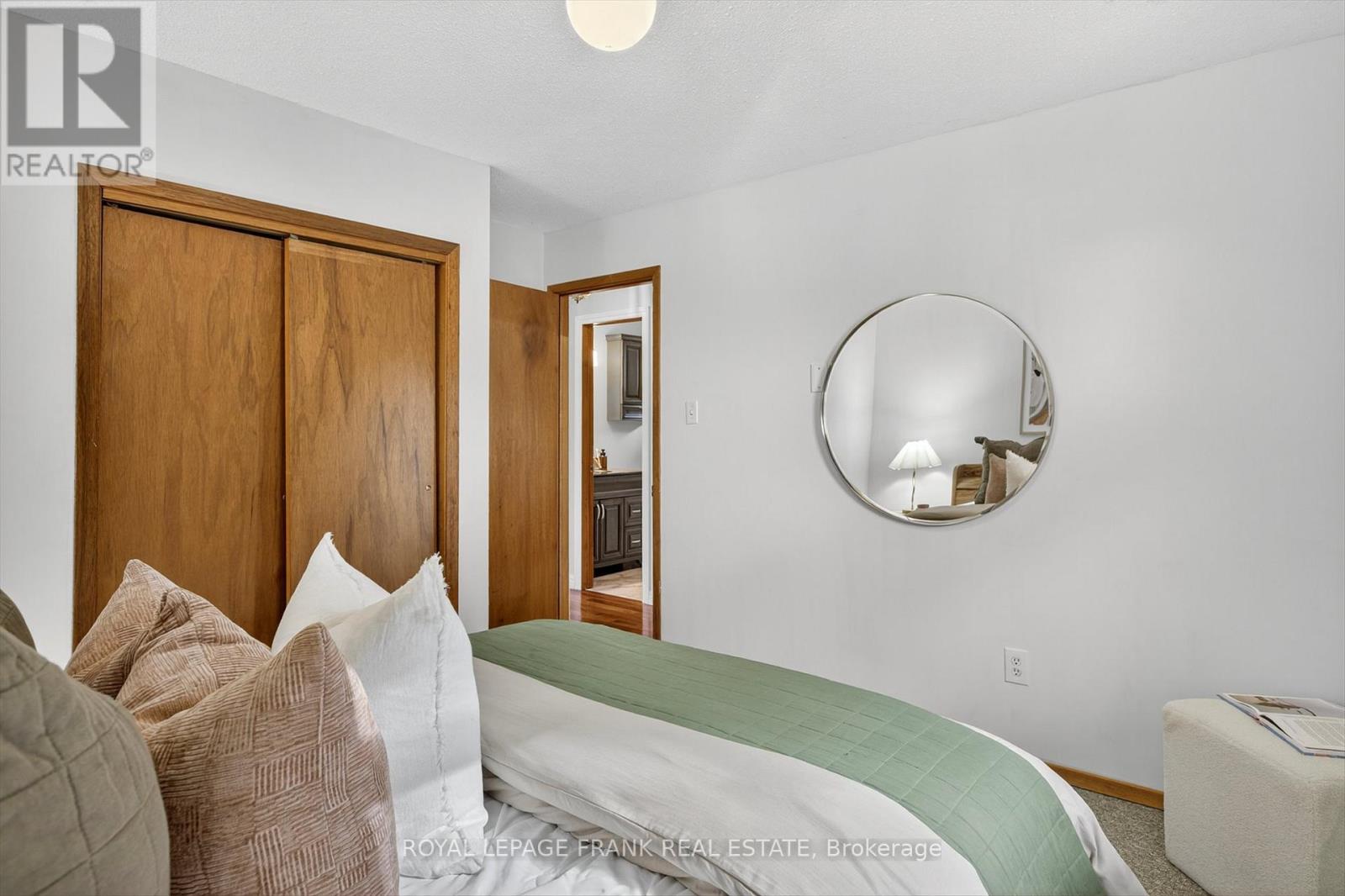 393 Southpark Drive, Peterborough, Ontario  K9J 1C1 - Photo 18 - X12545280