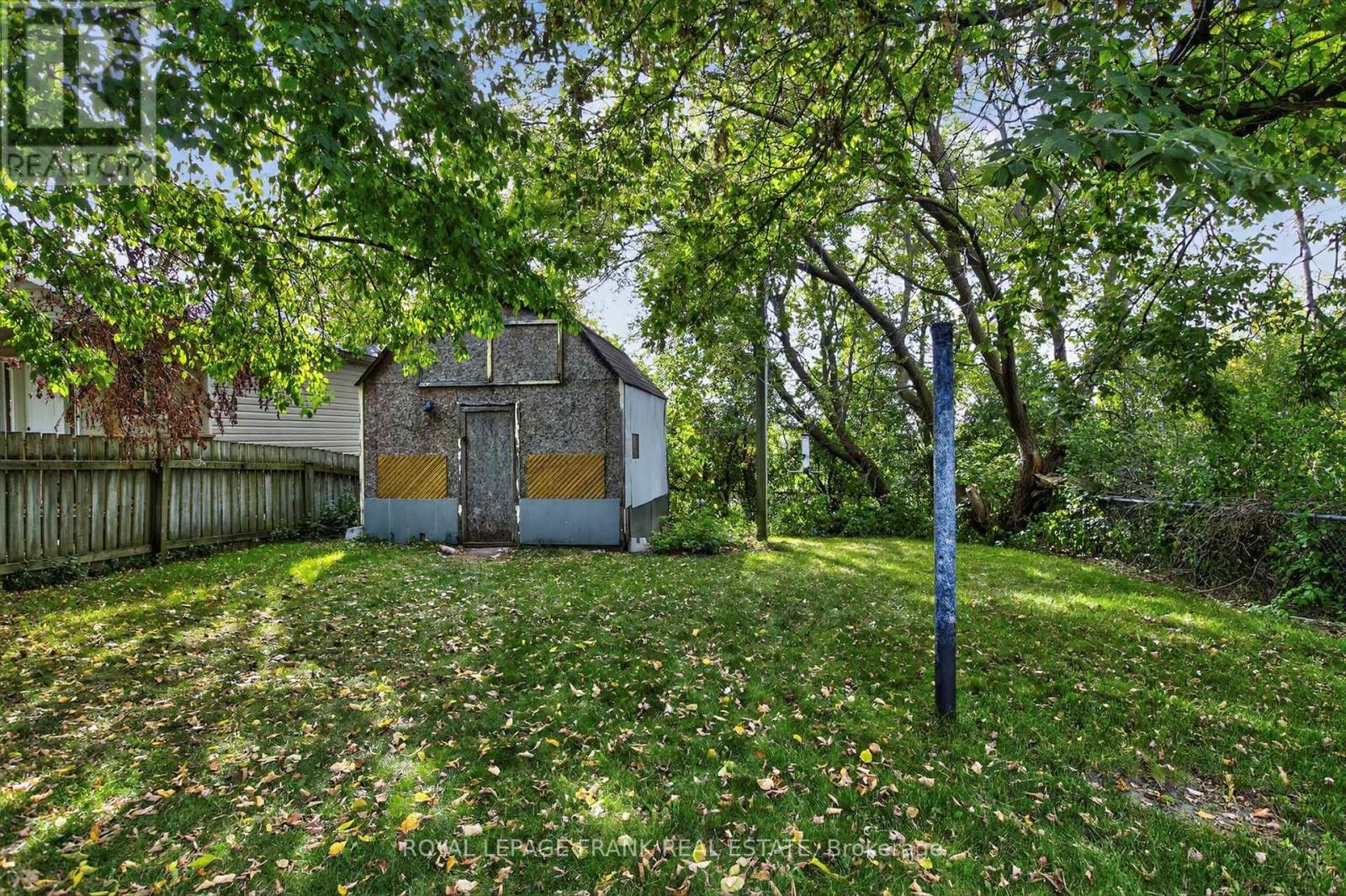 393 Southpark Drive, Peterborough, Ontario  K9J 1C1 - Photo 34 - X12545280