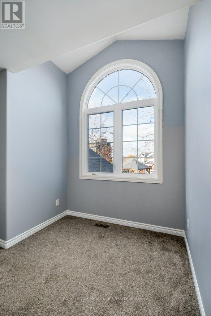 17 - 35 Albion Street, Belleville, Ontario  K8N 5Y8 - Photo 17 - X12545346