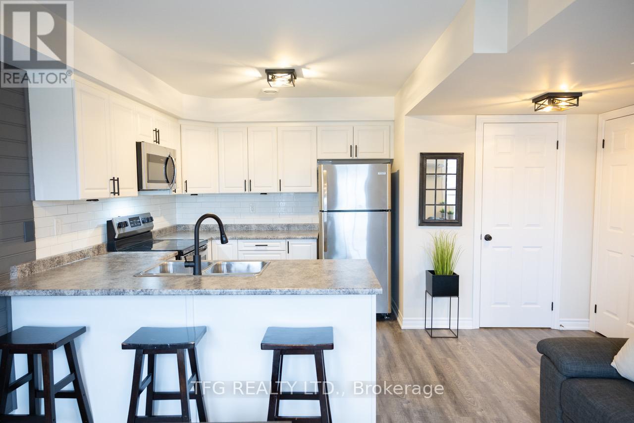 307 - 450 Lonsberry Drive, Cobourg, Ontario K9A 0K4 - Photo 5 - X12545350