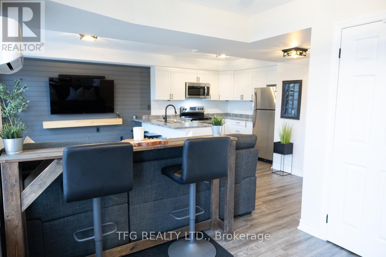 307 - 450 Lonsberry Drive, Cobourg, Ontario K9A 0K4 - Photo 9 - X12545350