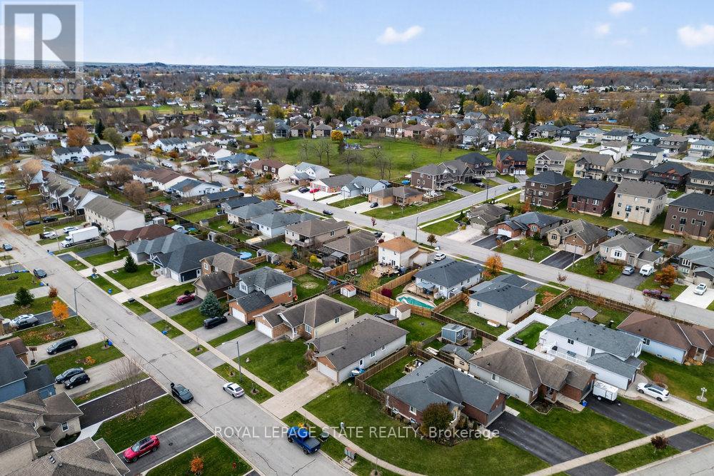 60 Saturn Road, Port Colborne, Ontario  L3K 6E1 - Photo 32 - X12545066