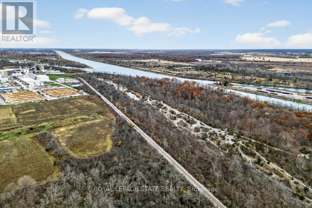 60 Saturn Road, Port Colborne, Ontario  L3K 6E1 - Photo 35 - X12545066