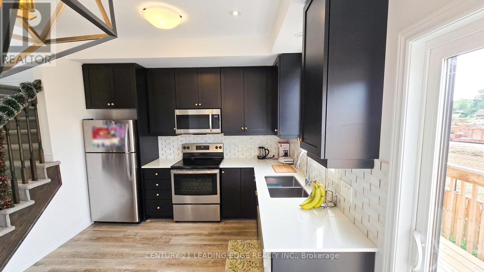 43 - 5000 Connor Drive, Lincoln, Ontario  L3J 0T4 - Photo 11 - X12545088