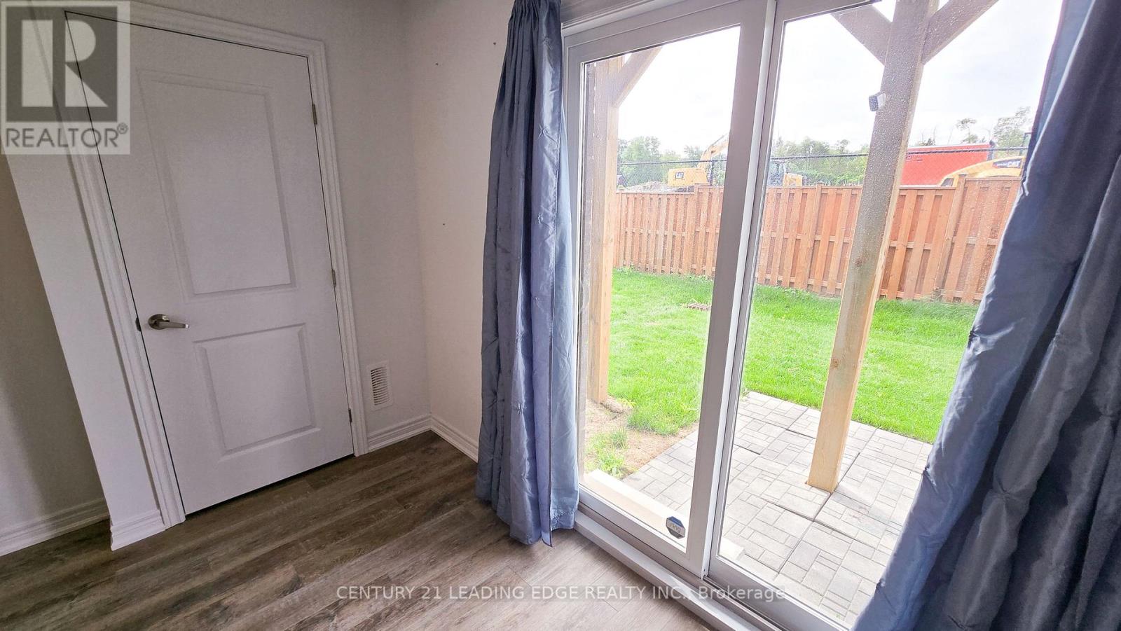 43 - 5000 Connor Drive, Lincoln, Ontario  L3J 0T4 - Photo 26 - X12545088